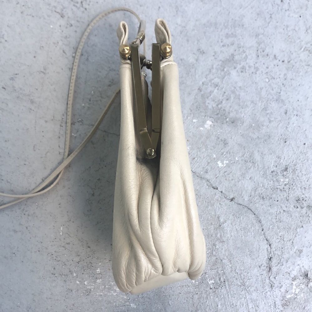 Vintage Crossbody - Picture 4 of 6